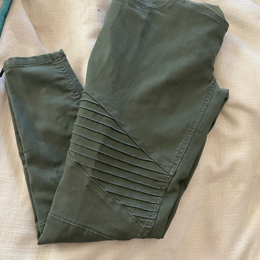 Maternity jeans